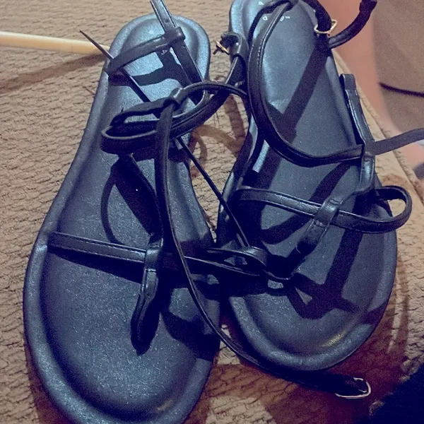 A new day tiffany matte black sandals strappy size 9.5 new - Image 3