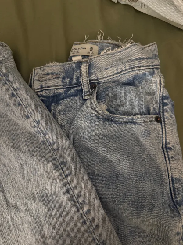 Abercrombie 90s High-Rise Straight - Image 3