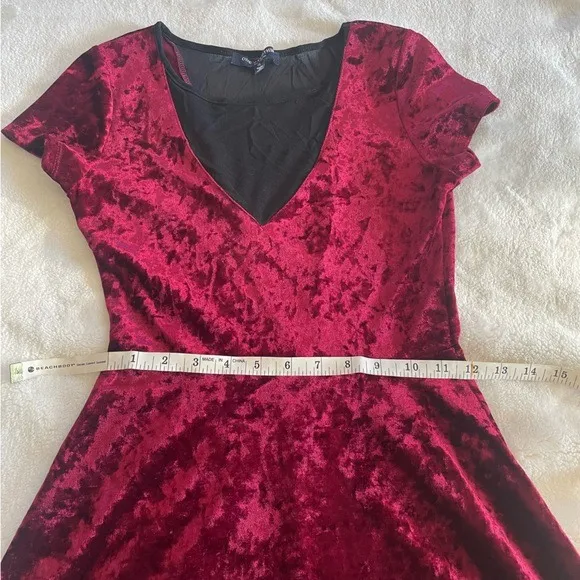 One Clothing Crushed Velvet Maroon Dress with Black Mesh Chest size S - Image 3