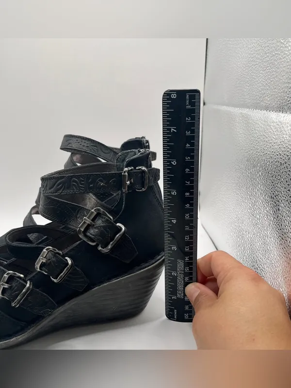 OTBT Mary Jane Biker Wedge black size 7 buckle distressed EUC - Image 5