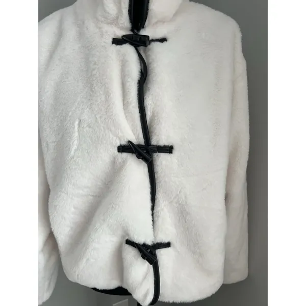 Sabrina Lauren Women's Large Faux Fur Toggle Coat Luxe Look White W/‎ Black Trim - Image 3