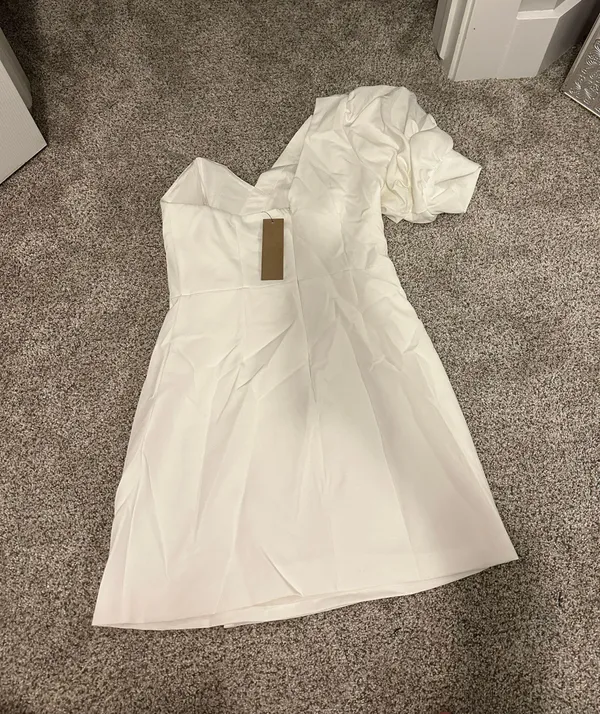White Dress - Image 4