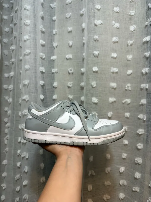 Grey Nike Dunk - Image 3