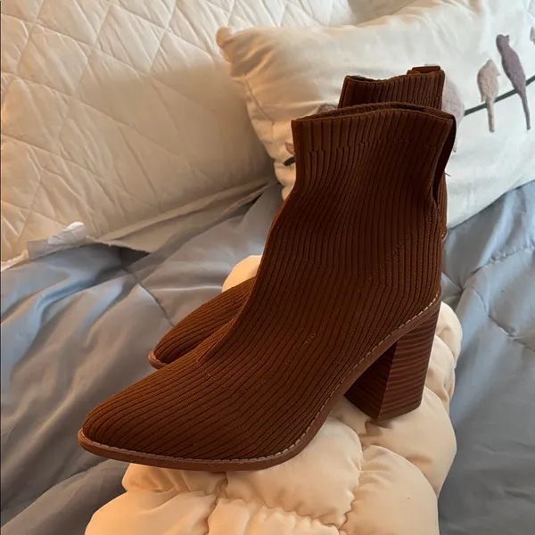 Steven cognac brown Nixie slip on 3.5” stack heeled sock Booties - Image 3