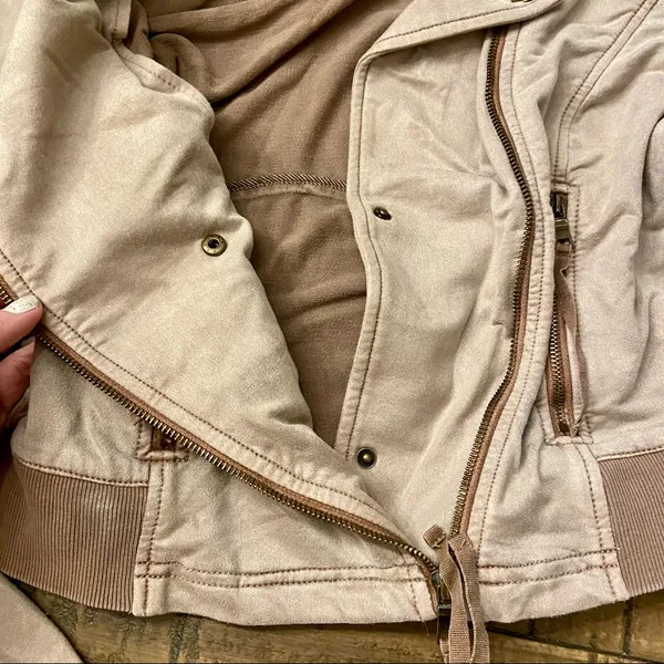 ANTHRO‎ Marrakech Suede Moto Jacket - Image 5