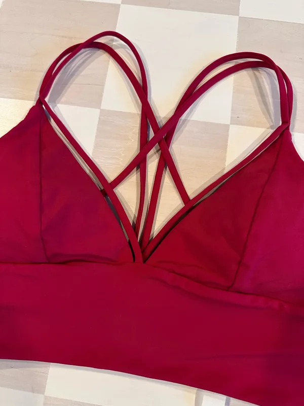 lululemon pushing limits bra luxtreme ruby red 6 - Image 4