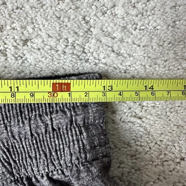 Women's Lululemon Size 6 Spring Break Away Shorts‎ Grey Running Athletic - Image 3
