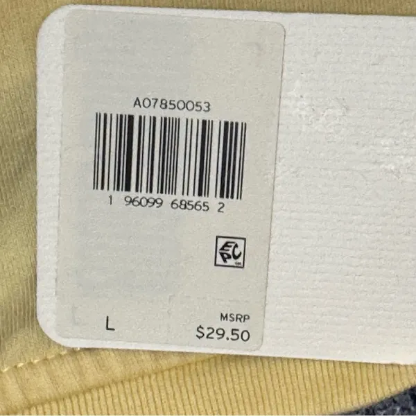 Levi’s Silvertab Short Sleeve Tee - Image 8