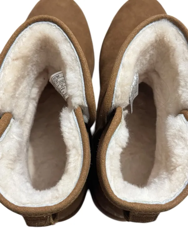 UGG Cory II Slim Boots 7 Chestnut $170 Retail EUC - Image 8