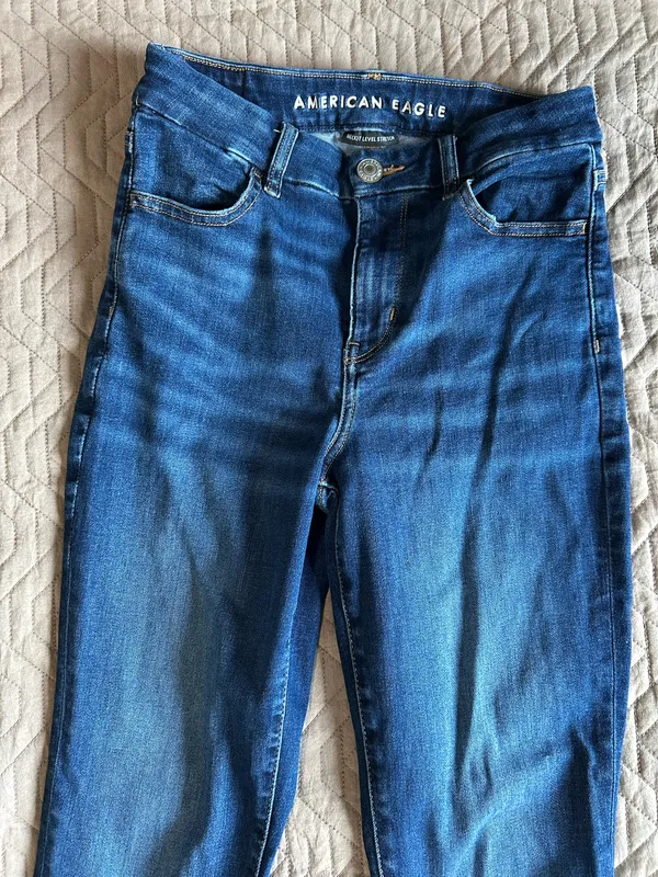 American Eagle Jeans - Image 2