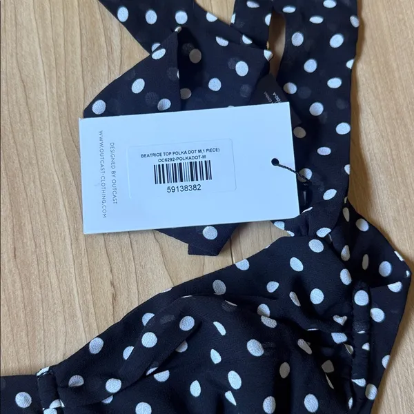 NWT Outcast BEATRICE TOP Black Size M - Image 3