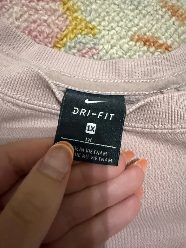 Nike Crewneck  - Image 2