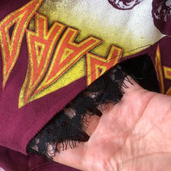 Def Leppard Hoodie Sweatshirt EUC Lace Small - Image 7
