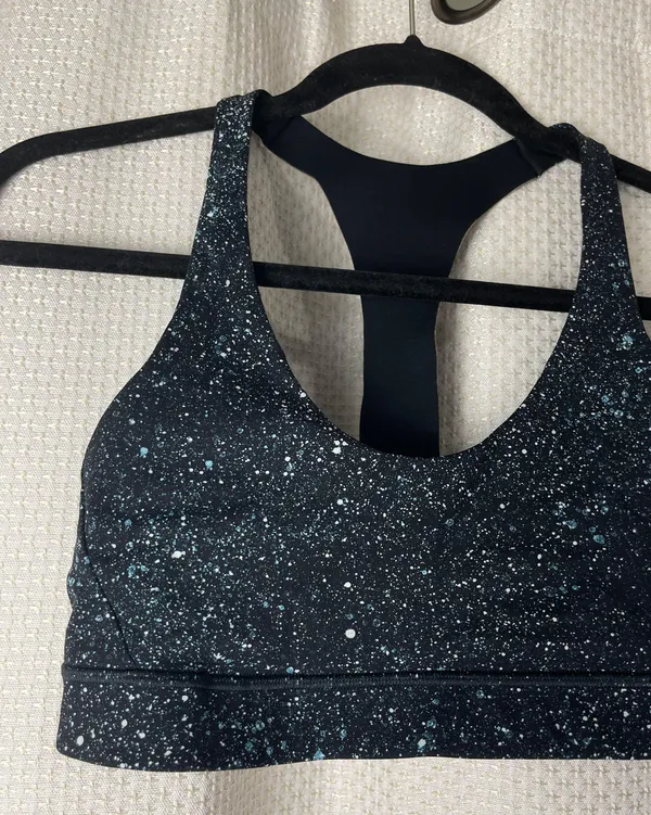 Lululemon Sports Bra (8) - Image 6