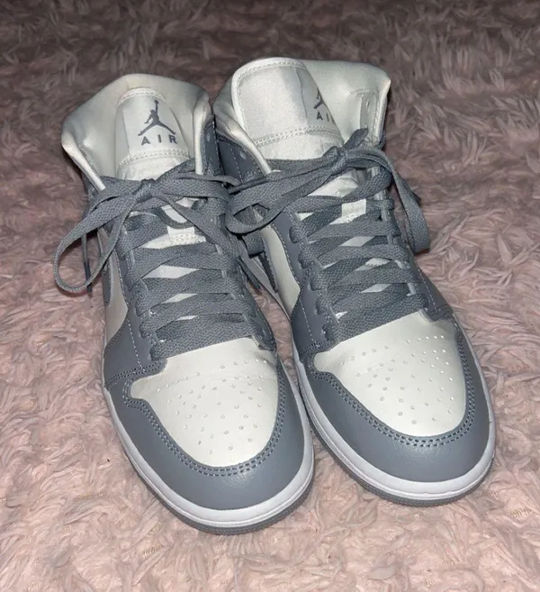 Air Jordan Women’s  1 Mid Stealth - Image 4