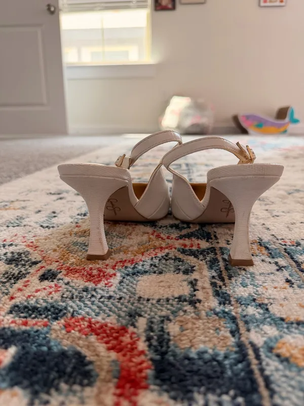 Jessica Simpson Heels Women’s Kitten White - Image 3