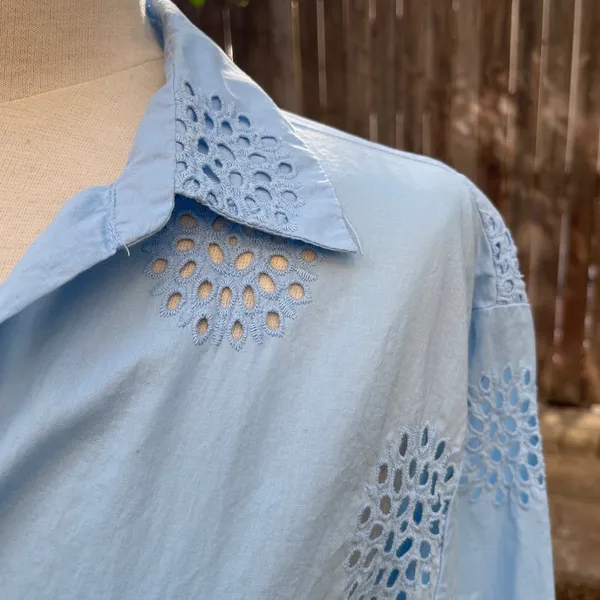ZARA Blue Button-Up Shirt with Floral Eyelet - Image 3