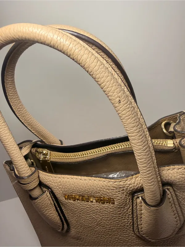 Michael Kors Mercer Small Pebbled Leather Satchel Crossbody Beige Gold - Image 16