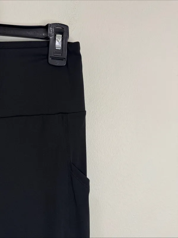 Lou & Grey Black Pull-On Flare Yoga Athleisure Lounge Pants Side Pockets size M - Image 6