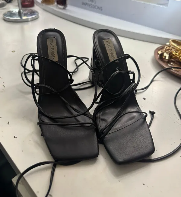 Steve Madden Tie Up Heels - Image 2