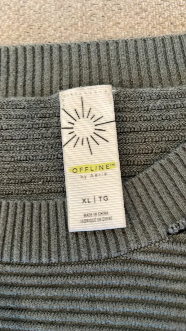Aerie Cropped Sweater - Image 3