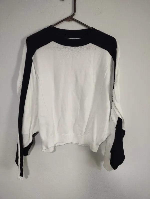 Maeve Doleman Sleeve Crew Neck Block Women's Black & White Colorblock Sweater - Image 4