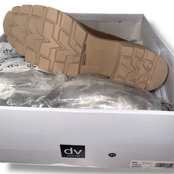 DV by Dolce Vita NWT - Tobias Taupe Chelsea Boots – Size 9.5 – New In Box - Image 8