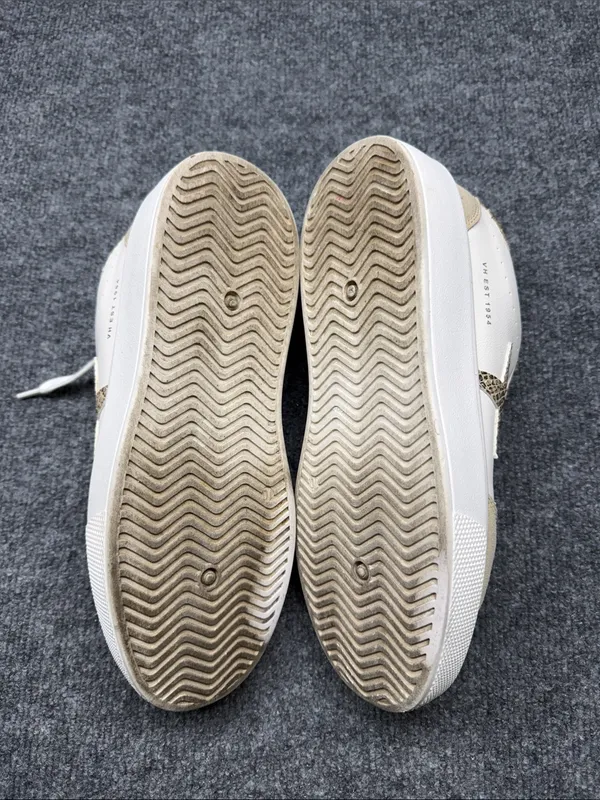 Vintage Havana White Sneakers with Gold Star Accent - Image 6