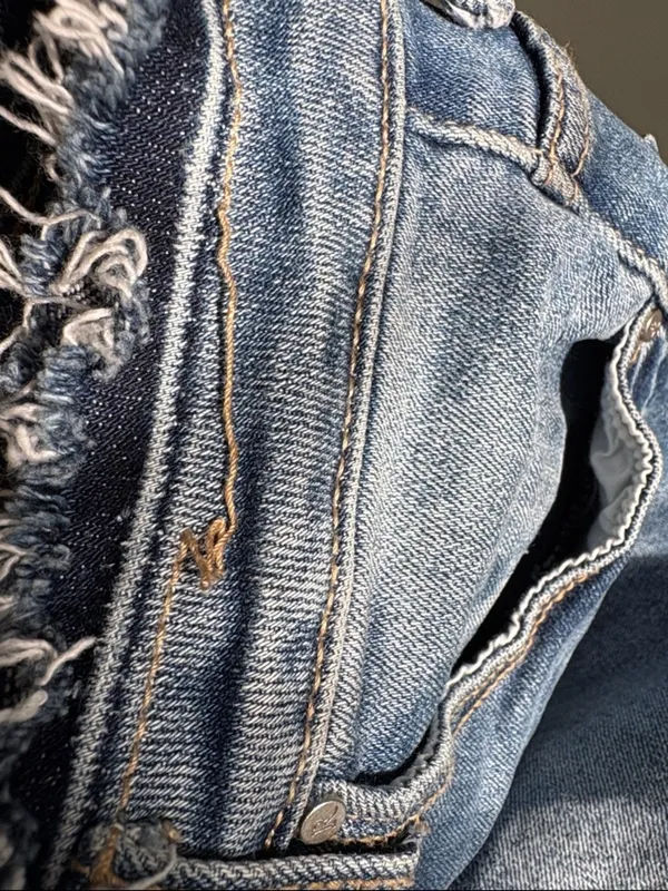 Risen Distressed Straight-Leg Jeans 27 - Image 10
