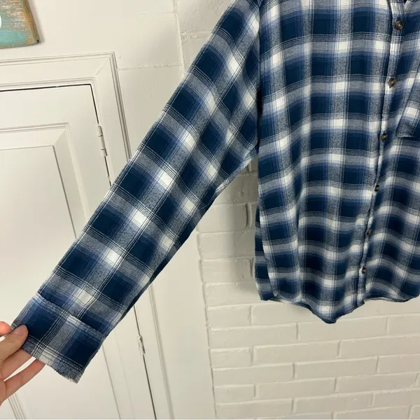 Hollister Blue Plaid Oversized Soft Flannel Button Down Shirt Size S - Image 6