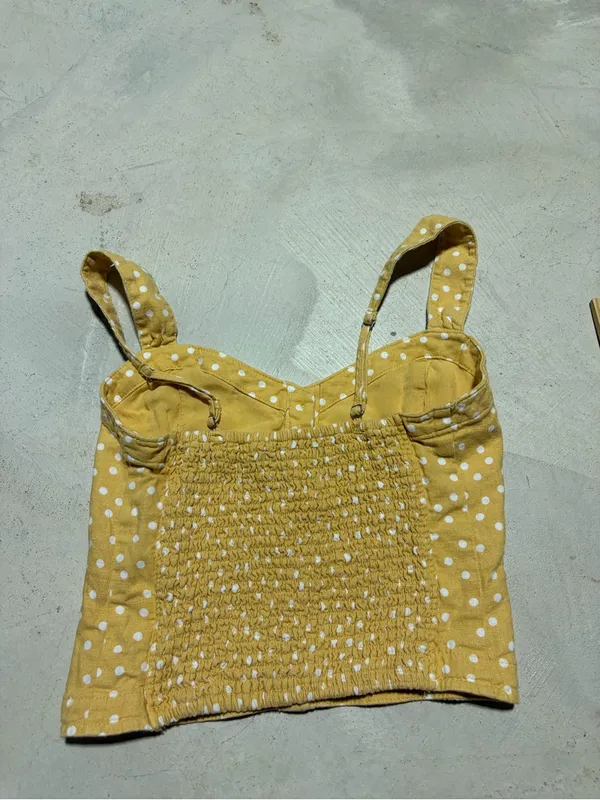 Abercrombie & fitch Women’s Yellow Polka Dot Button-Front tank Top XS - Image 4