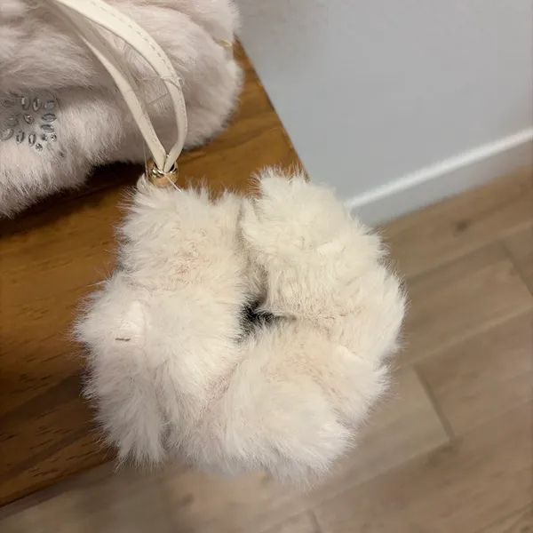 Victoria's Secret plush bag 3 peace - Image 5