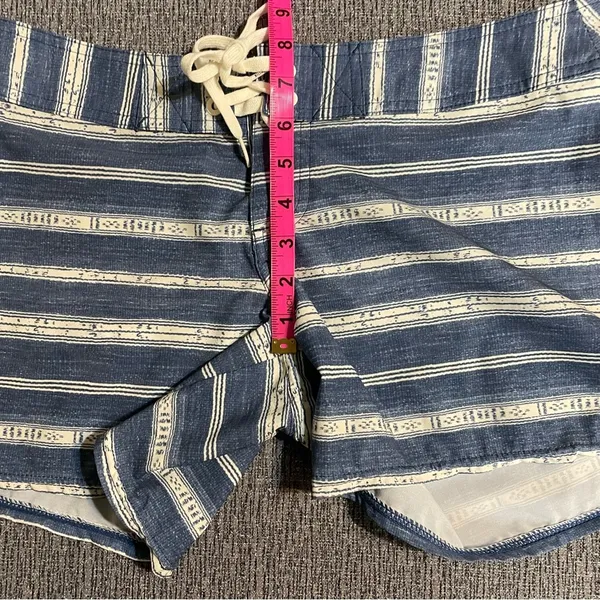 Billabong Swim Shorts - Image 14