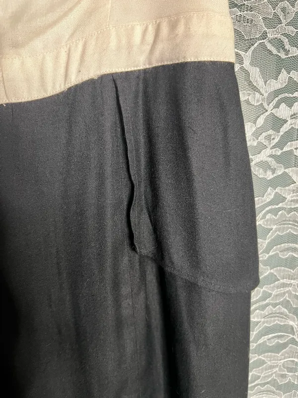 Urban Outfitters Kimchi Blue Cream & Black Colorblock Mini Dress Size 2 Y2K - Image 3