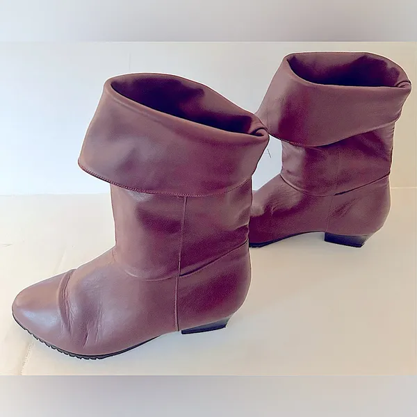 Women’s Burgundy Fold Down Mid Calf Faux Leather Block Heel Boots - Image 2