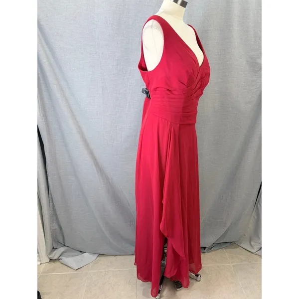 Azazie Red Chiffon Ruched V-Neck Formal Bridesmaid‎ Gown Plus A18 - Image 12
