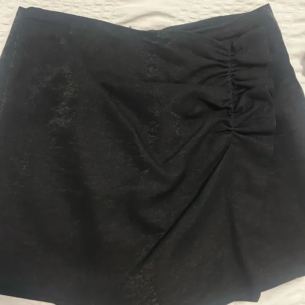 DO+BE black skort fits like M - Image 2