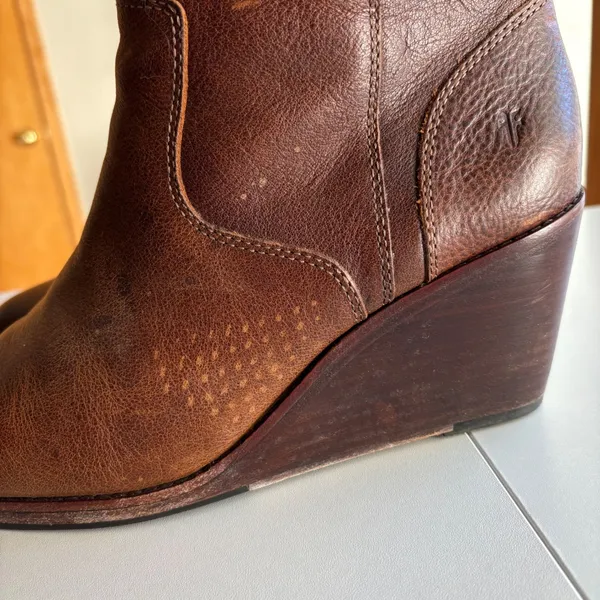 Frye‎ Leather Wedge Ankle Booties Women Brown Side Zip Round Toe Boots - Image 9