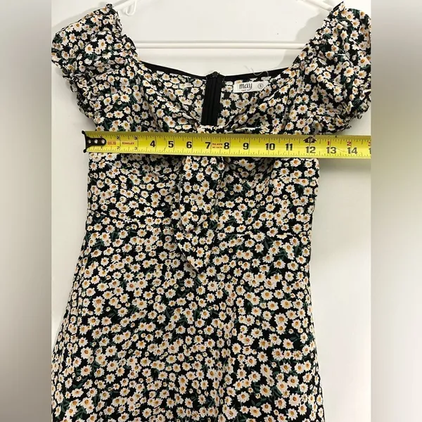 May Floral Dresss Size small Sun dress - Image 10