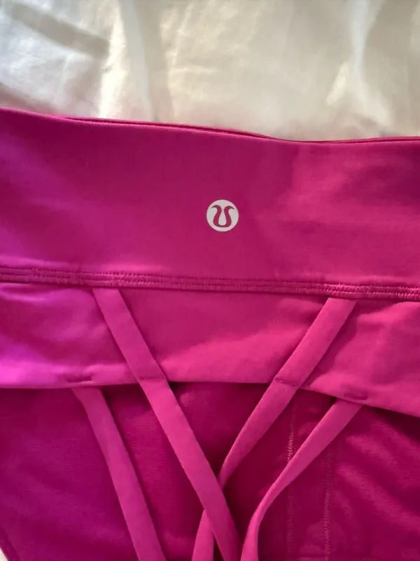 Lululemon Energy Bra Long Line - Image 4