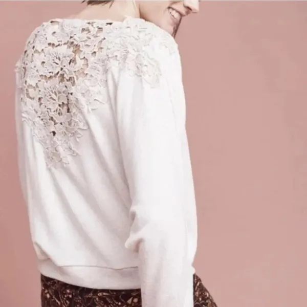 Anthropologie Meadow Rue Cream‎ Bria Embroidered Lace Back Pullover Top Small - Image 4
