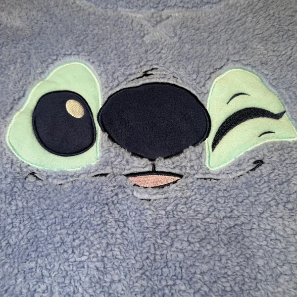 Disney Stitch Womens Size Medium Sweatshirt Faux Fur Fleece Sleepwear Top Lounge - Image 7