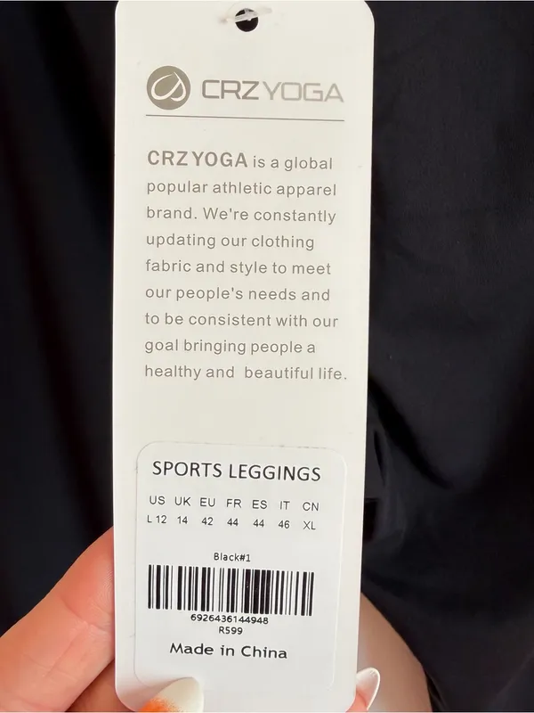 NWT CRZ YOGA Butterluxe High Waisted Capri Leggings Pockets Black Large L - Image 4