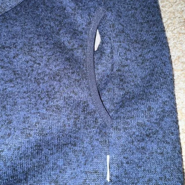 Navy Eddie Bauer fleece - Image 2