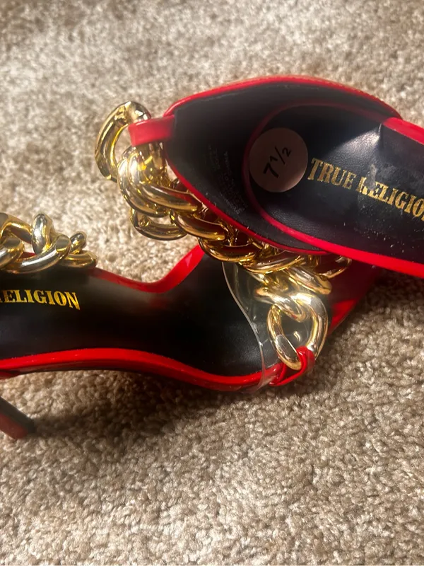 True Religion Elegant RedPatent High Heel Sandals w/Gold Chain Accents free gift - Image 12