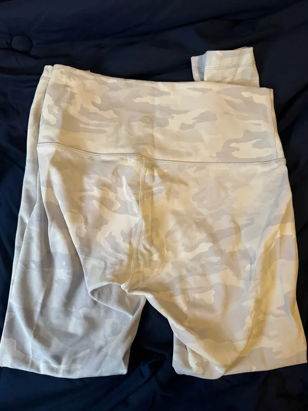 Lululemon Ribbed White Camo Leggings - Image 2