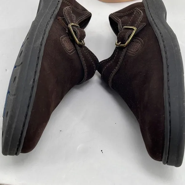 Azalea size 6 brown suede loafers - Image 4