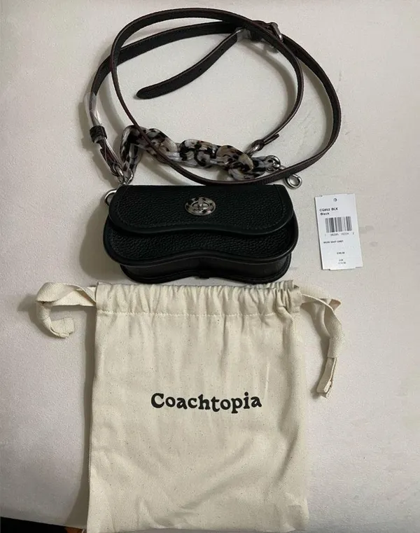 NWT Coach Coachtopia Leather Micro Wavy Dinky Bag n Black - Image 7