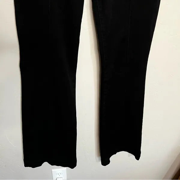 Kut From the Kloth Ana‎ High Rise Flare Pintuck Front Seam Black Denim Jeans - Image 4