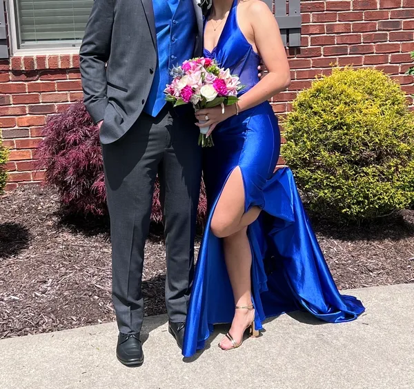 Sherri Hill Royal Blue Halter Prom Dress - Image 4